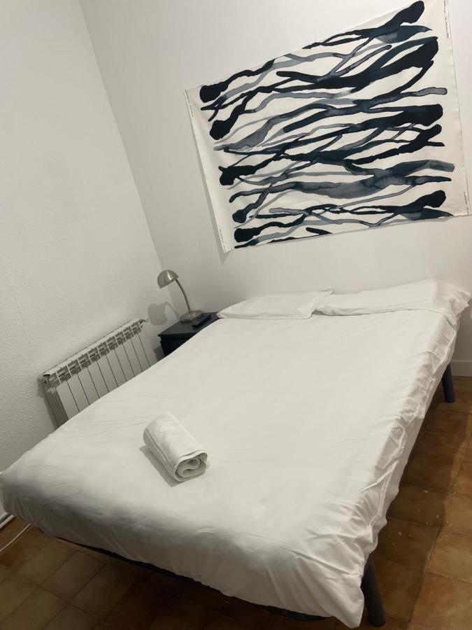 Leon Habitaciones Madrid Kültér fotó